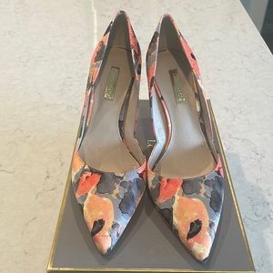 Louise et Cie Lo-Hermosa Floral Satin Pump